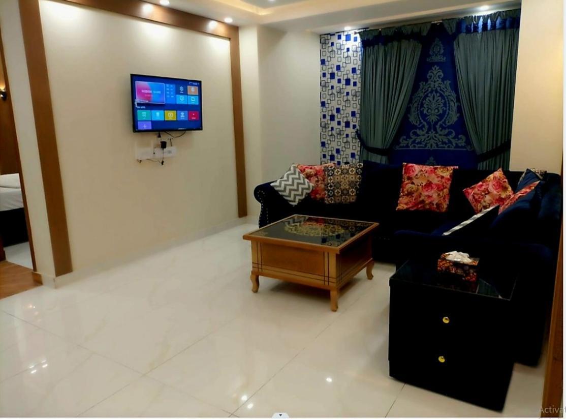 Royal Galaxy Hotel & Residence - Near Islamabad International Airport & Motorway Ngoại thất bức ảnh